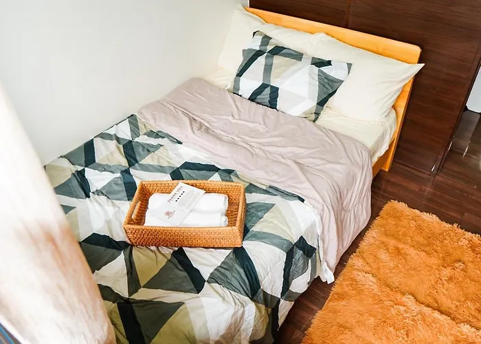 Makati Chic 1br And Balcony With Pool View * Manila
