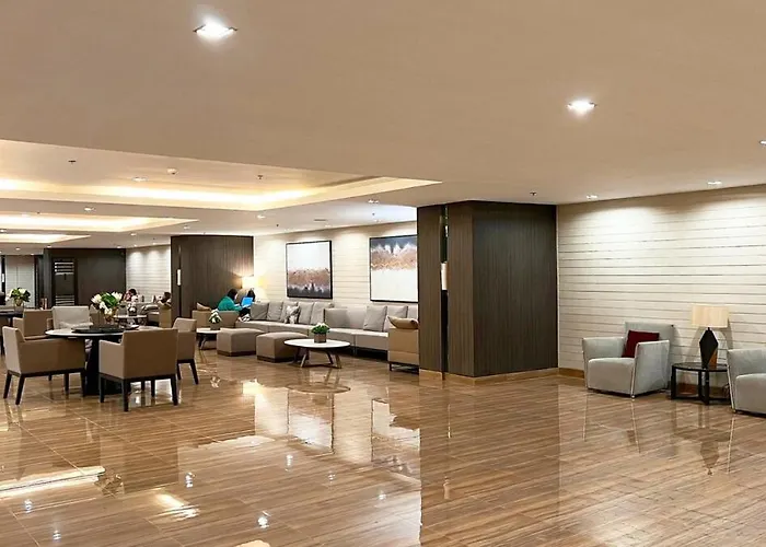 Makati Chic 1br And Balcony With Pool View Apartment *