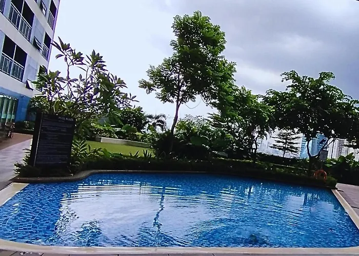 Apartment Makati Chic 1br And Balcony With Pool View Manila
